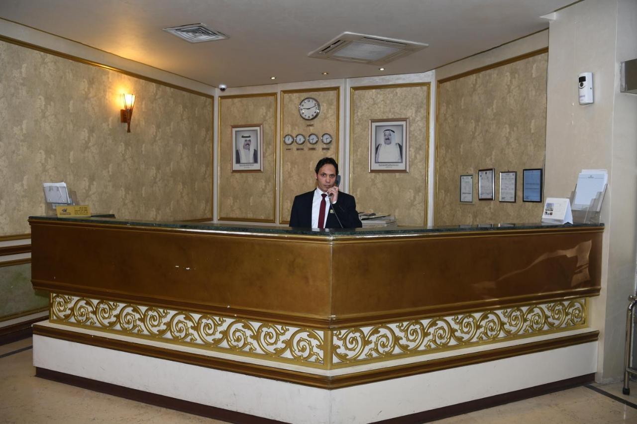 Continental Suite Farwaniya Kuwait City Exterior photo