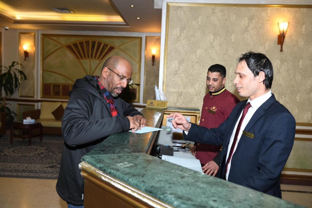 Continental Suite Farwaniya Kuwait City Exterior photo